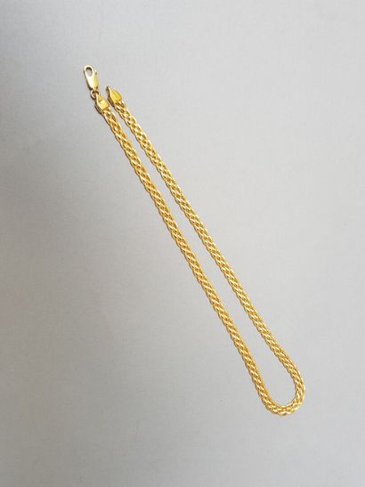 Flexible necklace in 18 K gold (750 °/°°)...