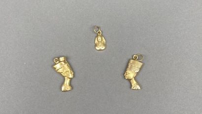 Lot in 14 K gold (585°/°°) including : 

-...