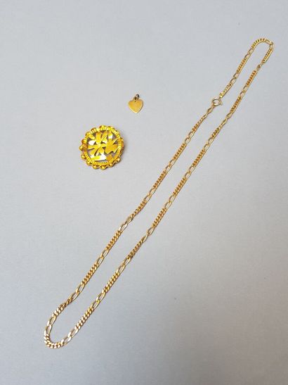 Lot in 18 K gold (750°/°°) including : 

-...