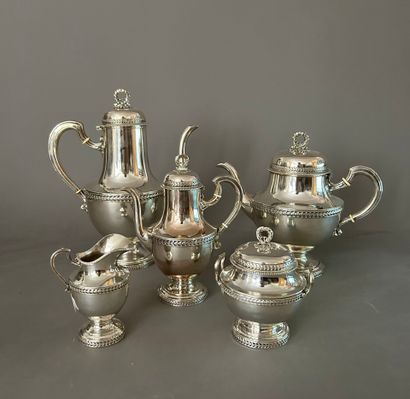 Silver tea and coffee set including a coffee...