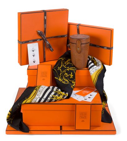 HERMÈS, Paris.
Square