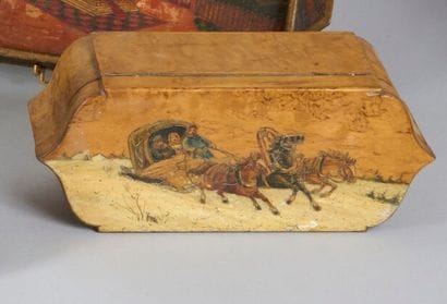 Large wooden TEA BOX with polychrome and...