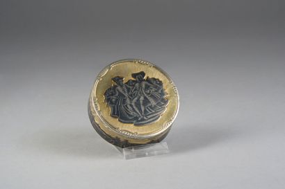 Gilded silver box (800°/°° minimum), titled...