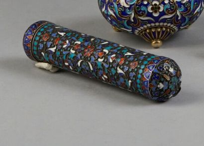 MAISON KLINGERT. Cylindrical silver (800°/°°minimum)...