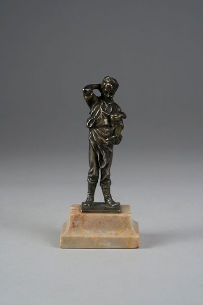 FIGURINE in silver (800°/°°minimum), titled...