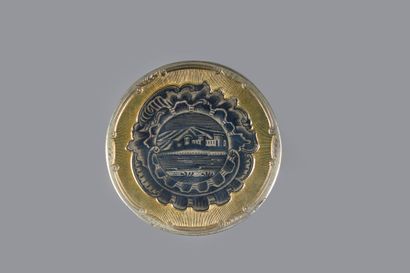 Gilded silver box (800°/°° minimum), titled...