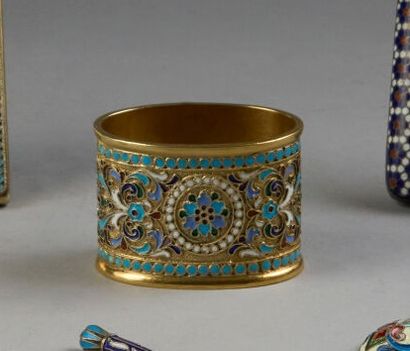 Oblong silver (800°/°° minimum) napkin ring...
