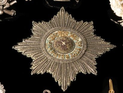 PLAQUE de l'ordre de Saint André, en broderie...