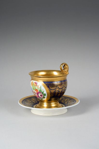Superb porcelain CUP and SUSPENSION, the...