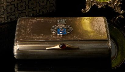 CIGARETTE CASE in silver (800°/°° minimum)...