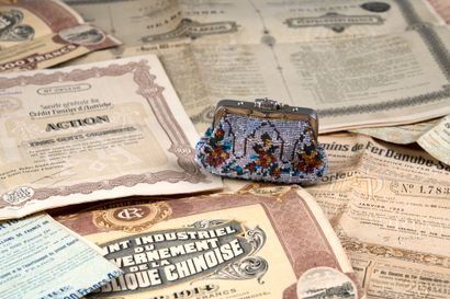 Polychrome pearl sandblasted wallet, leather...