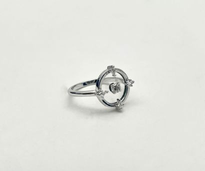 SWAROVSKI.
Bague, modèle 