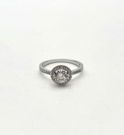 SWAROVSKI.
Bague, modèle 