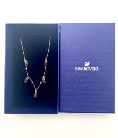 SWAROVSKI.
Collier, modèle 