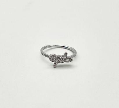 SWAROVSKI.
Bague, modèle 