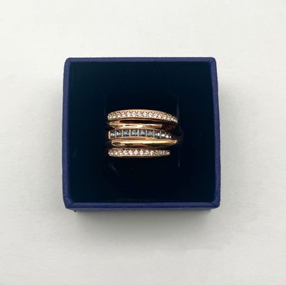 SWAROVSKI.
Bague, modèle 