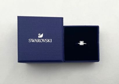 SWAROVSKI.
Bague, modèle 