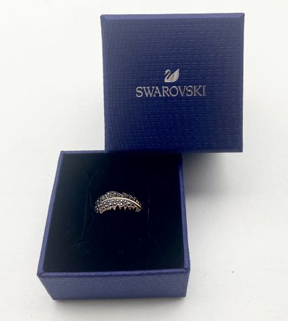 SWAROVSKI.
Bague, modèle 