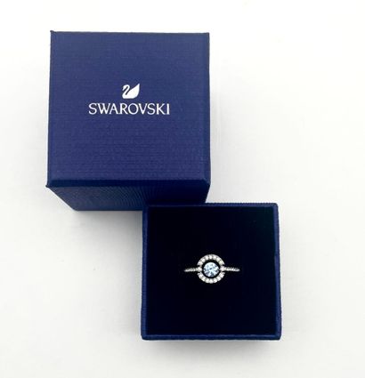 SWAROVSKI.
Bague, modèle 