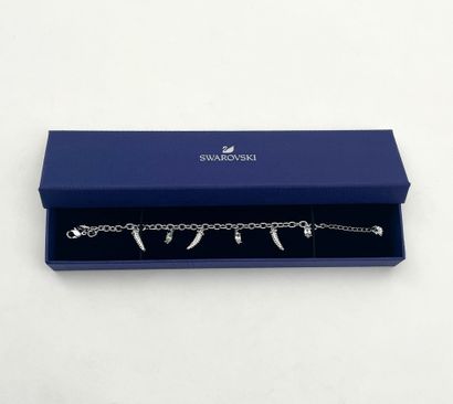 SWAROVSKI.
Bracelet en acier inoxydable,...