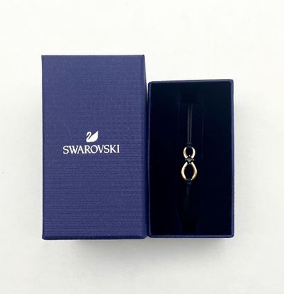 SWAROVSKI.
Bracelet ajustable, modèle 