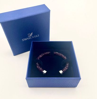 SWAROVSKI.
Bracelet jonc, modèle 