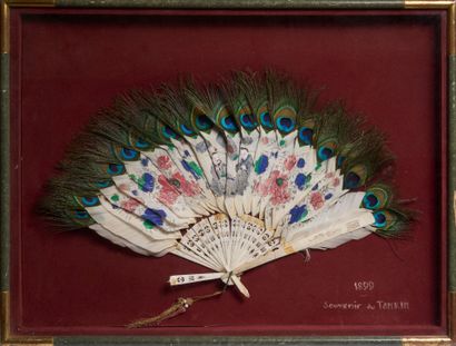 Painted feather fan decorated with dignitaries...