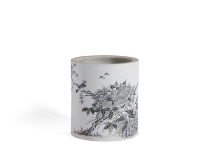 Porcelain cookie brush pot or bitong with...