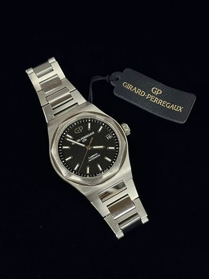 GIRARD-PERREGAUX 
Montre-bracelet pour homme,...