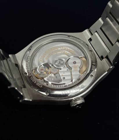 GIRARD-PERREGAUX 
Montre-bracelet pour homme,...