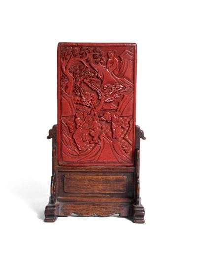 High screen. Ming dynasty (1368-1644). 
Red...