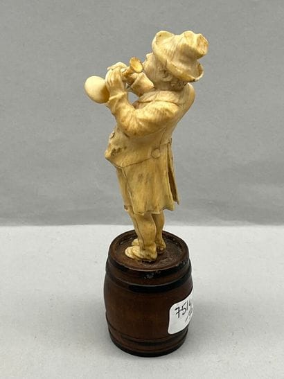 * Allemagne, XIXe siècle. 
Trompettiste sur...