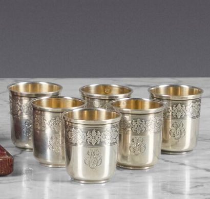 Suite of 6 950°/°° silver liqueur glasses....