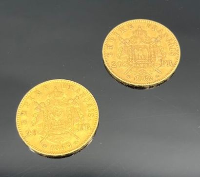 Lot de deux pièces de 20 francs en or. Type...