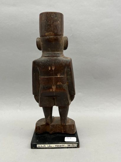 Colon-type statuette in wood with a beautiful...