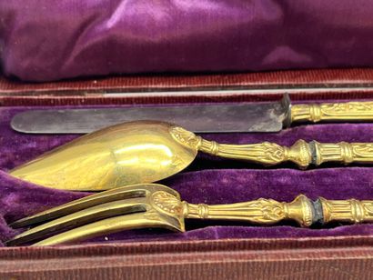 Child's cutlery in 800 °/°°° gilt silver...