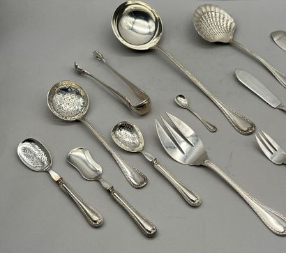 950 °/°° silver household set comprising:...