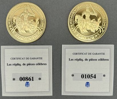 Lot comprenant : 
- Une pièce de 50 centimes...