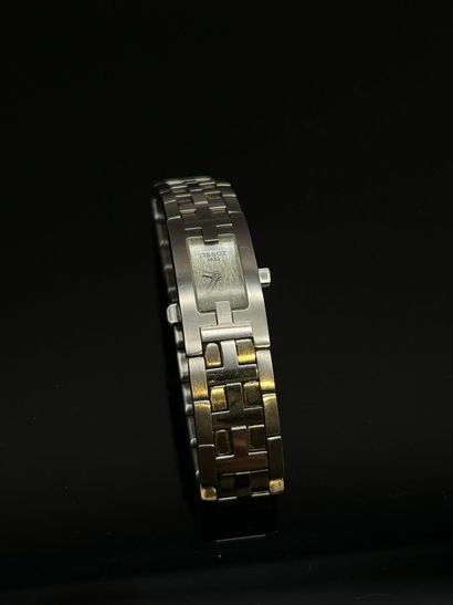 Lot comprenant :
- SEIKO.
Montre bracelet...