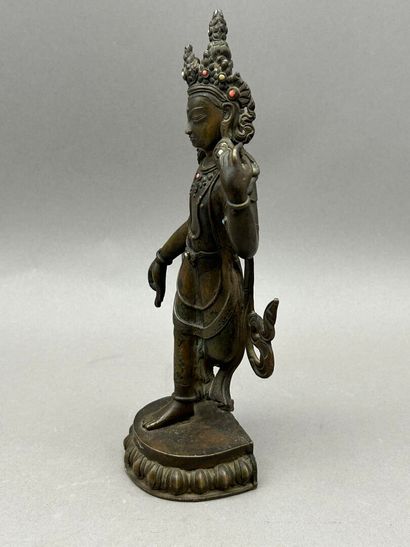 Lot including: 
- Gilded bronze statuette...