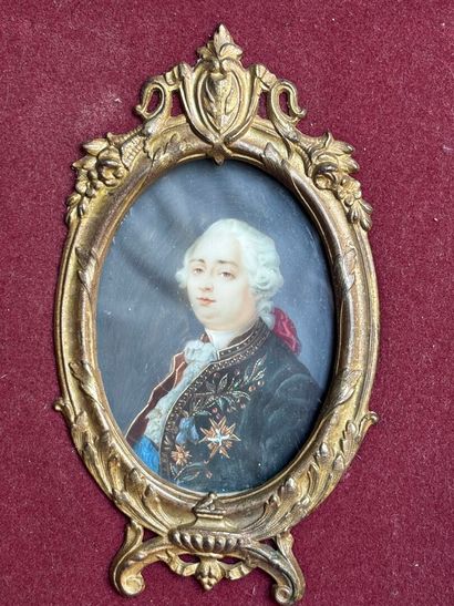 Portrait miniature de Louis XVI dans le goût...