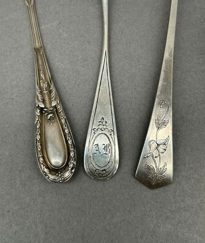 Lot comprenant: 
- Lot en argent 925 °/°°...