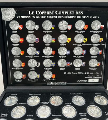 Lot comprenant :
- Une suite complète de...