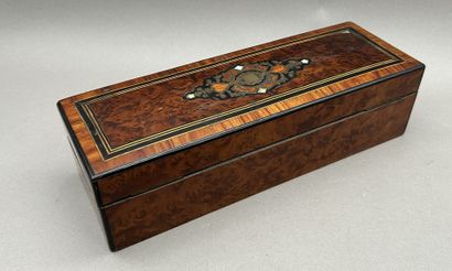 Lot d'objets de charme ou objets de vitrine,...