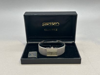 Lot comprenant :
- SEIKO.
Montre bracelet...