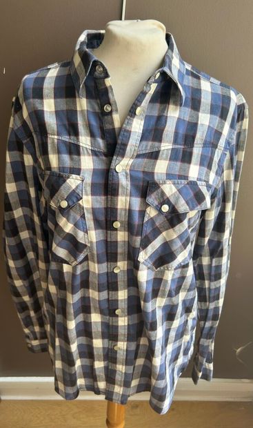 Lot de mode pour homme comprenant :
- MUGLER
Veste...