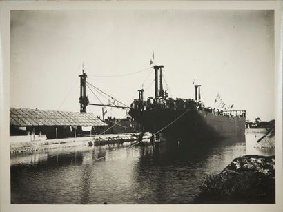 1930-1940. 
PHOTO-CINEMATOGRAPHIC SERVICE.
Interesting...