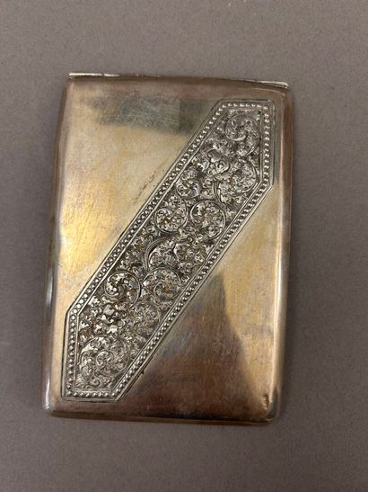 Ensemble en argent 800°/°° comprenant: 
-...