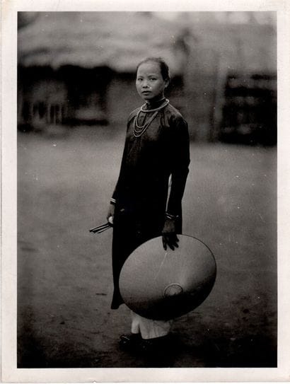 1930-1940. 
PHOTO-CINEMATOGRAPHIC SERVICE.
Interesting...