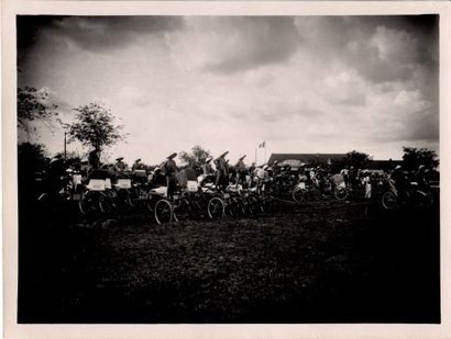 1930-1940. 
PHOTO-CINEMATOGRAPHIC SERVICE.
Interesting...